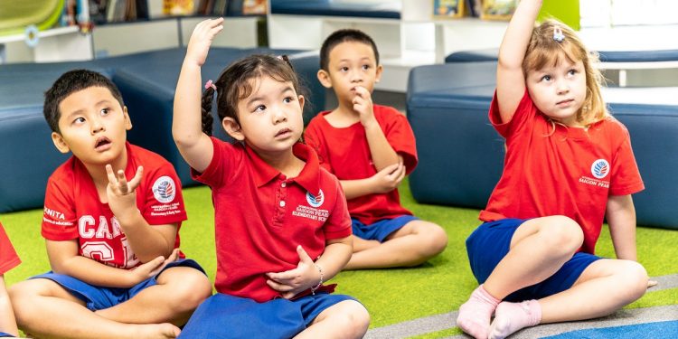 Mơ thấy đứa trẻ có thông điệp gì mang đến cho tương lai?