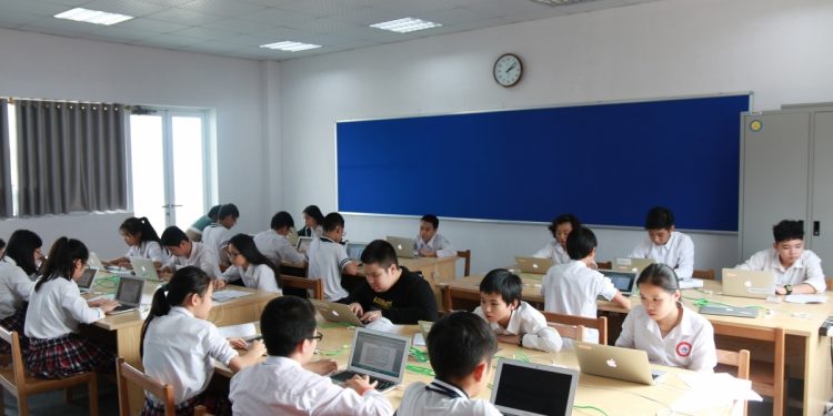 Mơ về trường học có ý nghĩa gì?  Điềm báo như thế nào?