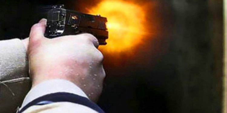 mơ thấy bị bắn