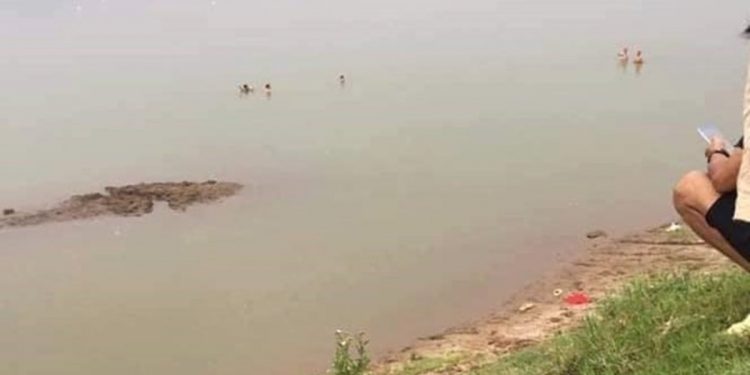 mơ thấy chết đuối