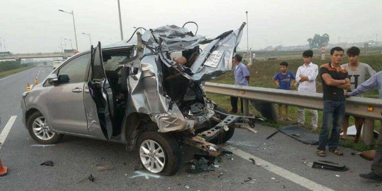 Mơ thấy tai nạn ô tô có ý nghĩa gì? Điềm báo như nào?