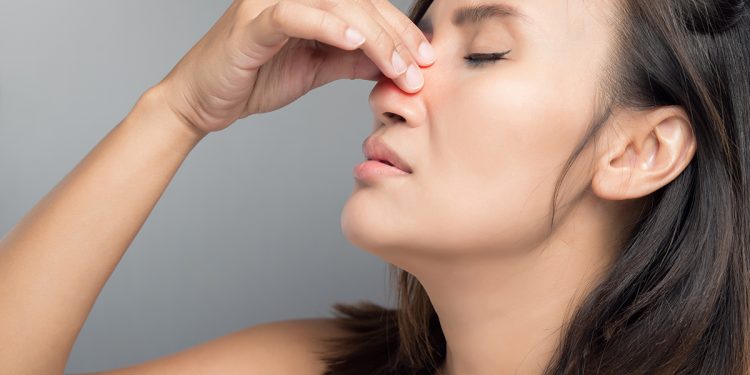 mơ thấy chảy máu mũi