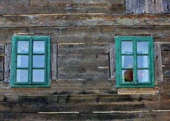 Mơ về ngồi nhà thời thơ ấu có ý nghĩa gì? Điềm báo như nào?