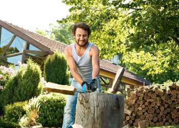 Mơ thấy rìu có ý nghĩa gì? Điềm báo như nào?