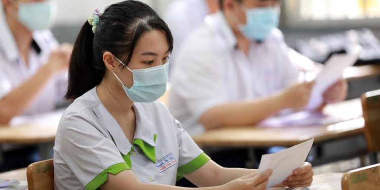 Mơ về đi thi có ý nghĩa gì? Điềm báo như thế nào?