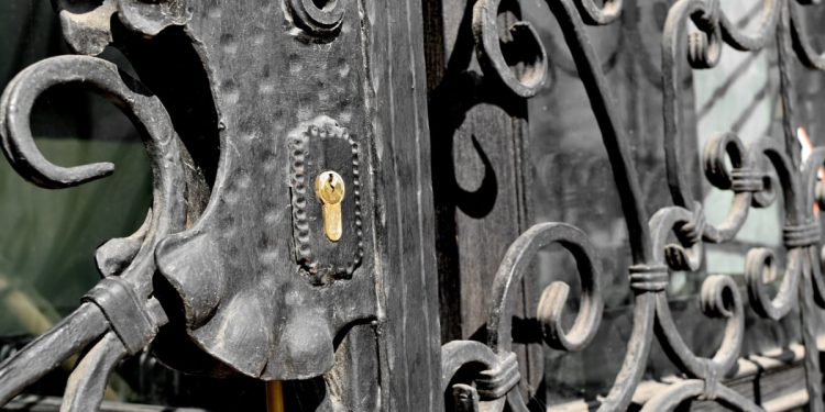 Mơ thấy sắt có ý nghĩa gì? Điềm báo như nào?